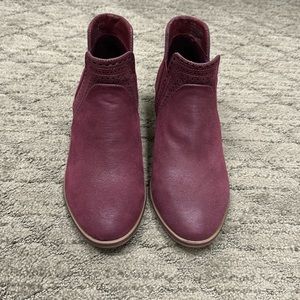 Mia Maroon Booties